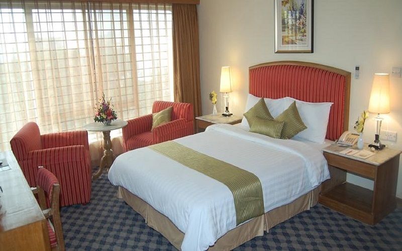 Hotel Swiss Garden Дакка Екстер'єр фото